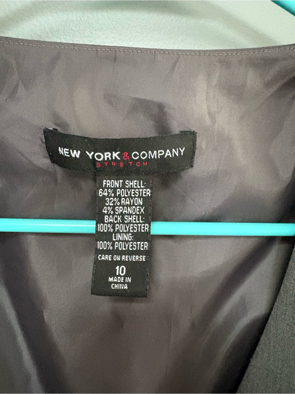 New York & Company Women's Sophisticated Gray Tailored Button Lined Vest Size 10 - Picture 3 of 4